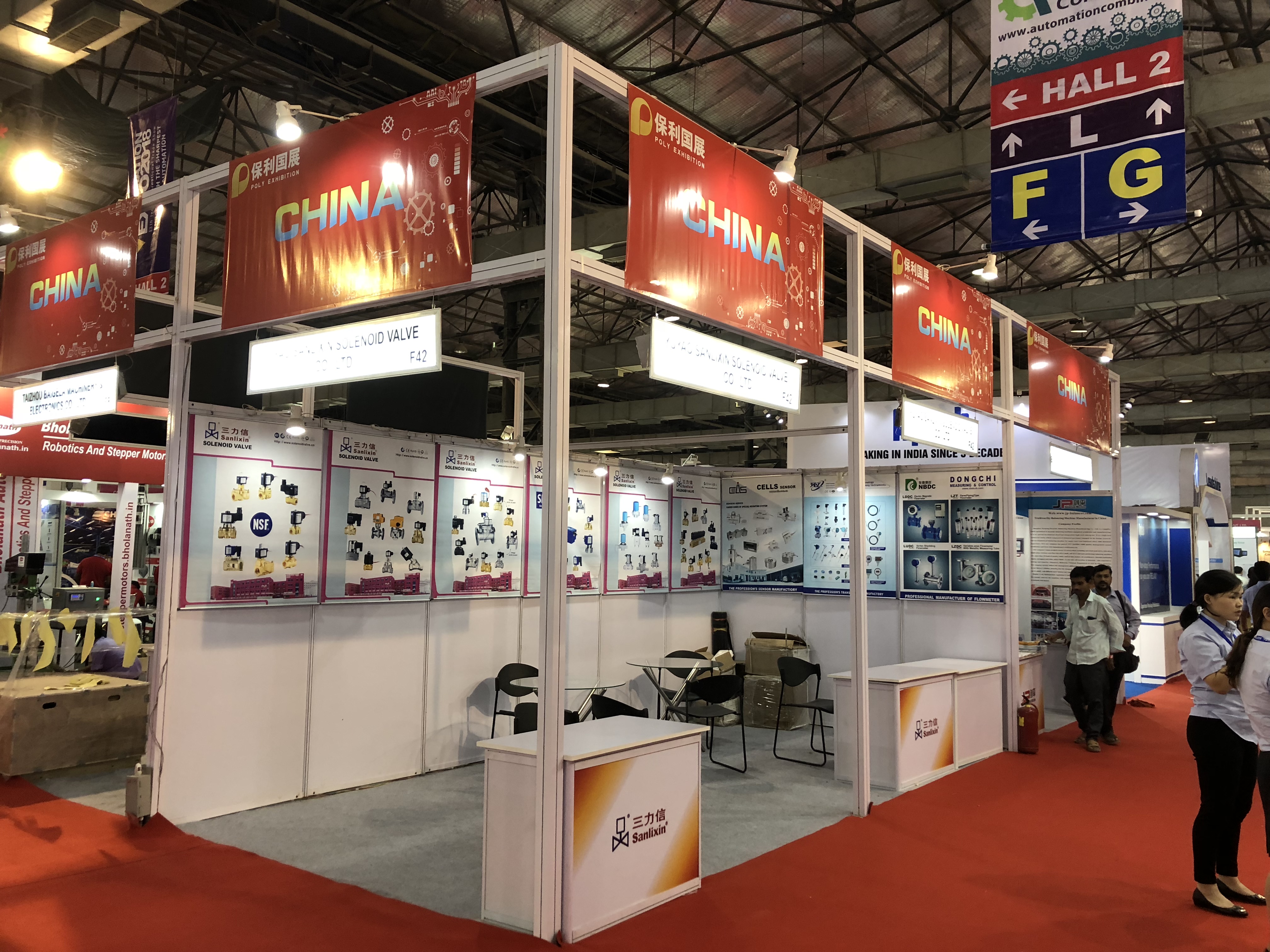 Maxima exhibition stand for Shenzhen at Roof India
